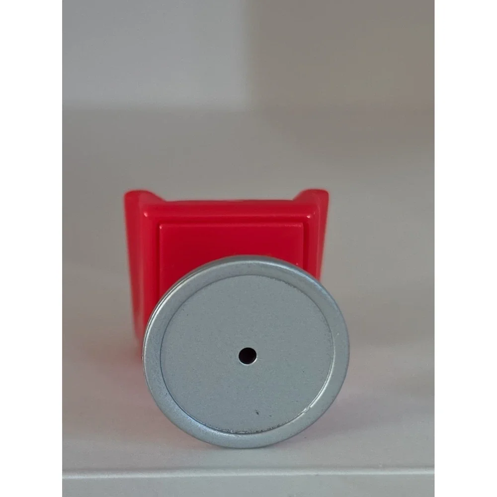 Mattel Polly Pocket Red Chair/Stool Mall Replacement Piece.